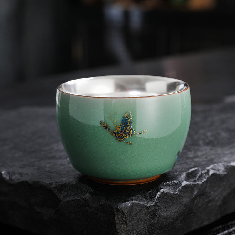 Tasse à thé en céramique 120 ml avec motifs papillons et lotus pour une décoration zen