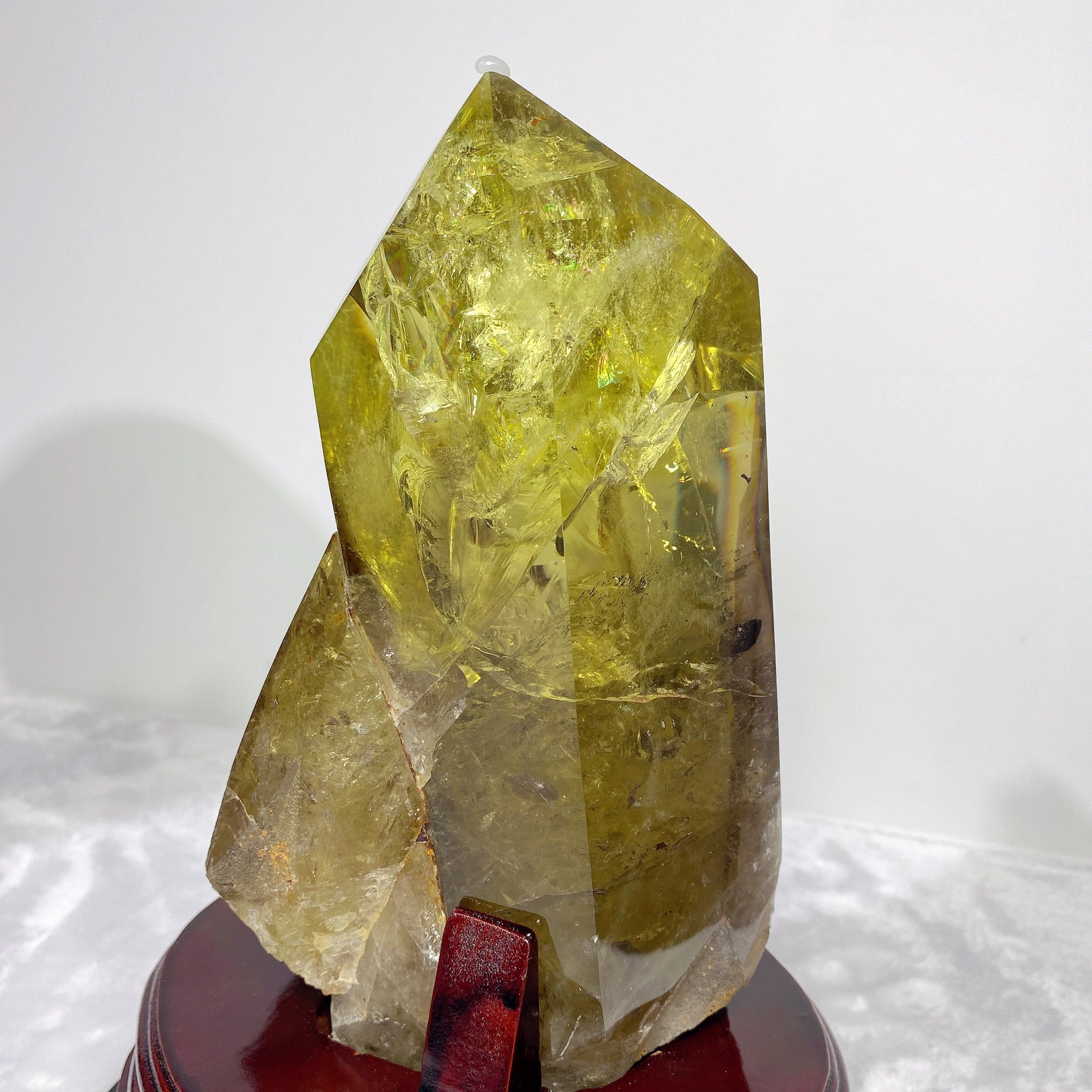 Tour de cristal de citrine arc-en-ciel de 12 cm pour la guérison et l'énergie