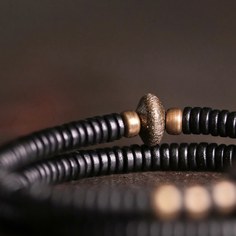 Bracelet double tour en bois d'ébène et laiton, 12 mm, motif Peace