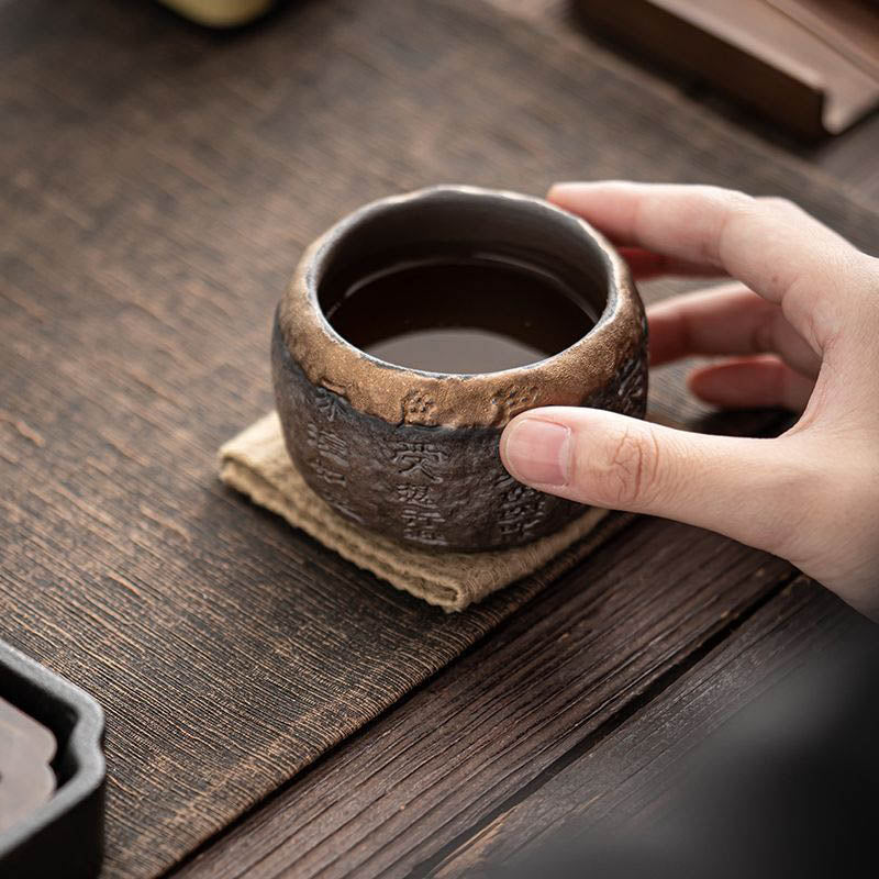 Tasse à thé Kung Fu en céramique gravée Heart Sutra de 130 ml