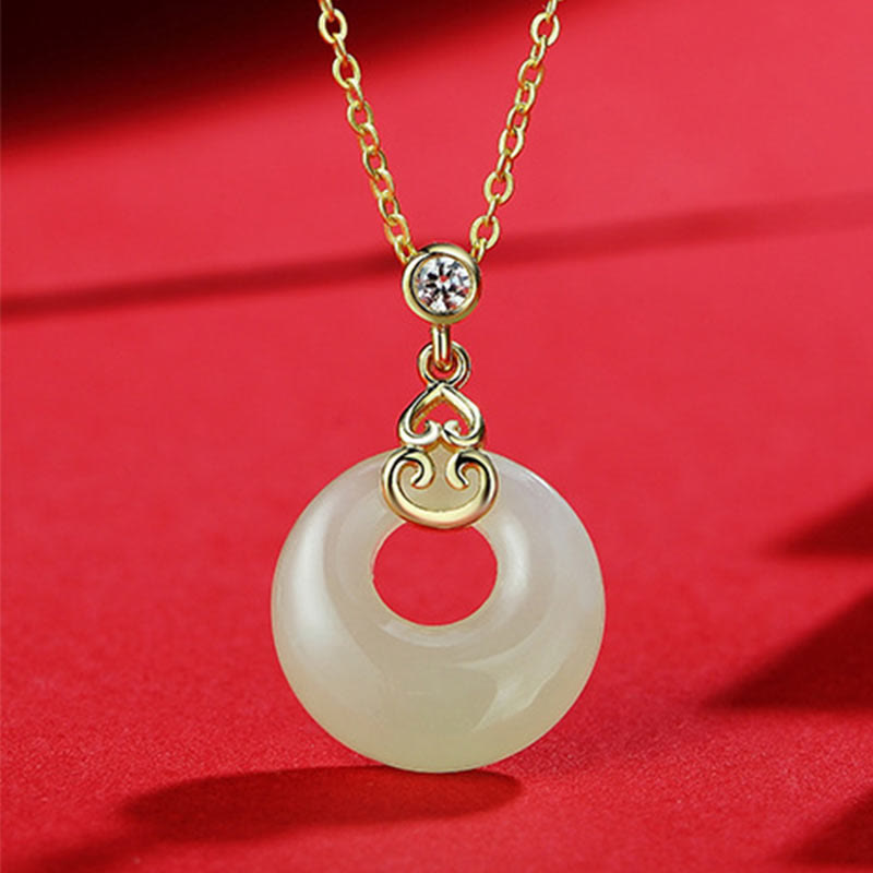 Bracelet, collier et boucles d'oreilles en jade Hetian de 14 à 17 cm