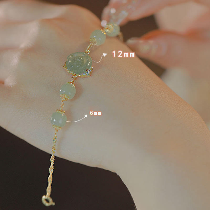 Bracelet porte-bonheur en jade Hetian plaqué or 14 carats avec fleur de rose