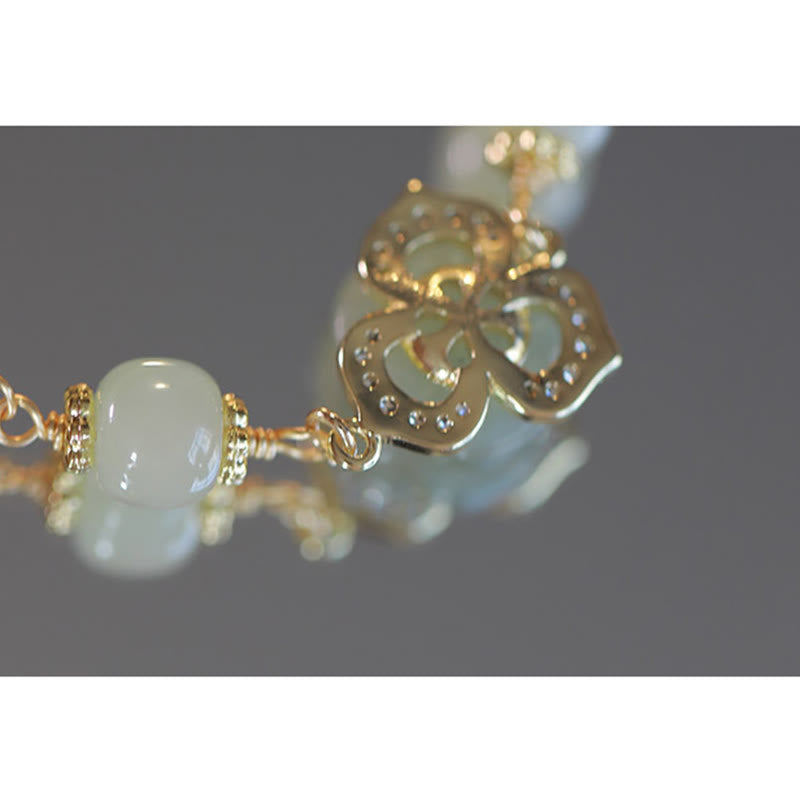 Bracelet porte-bonheur en jade Hetian plaqué or 14 carats avec fleur de rose