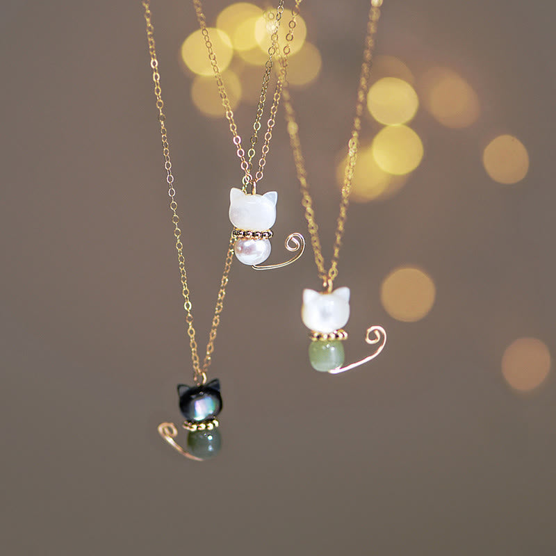 Collier pendentif chat porte-bonheur en jade plaqué or 14 carats