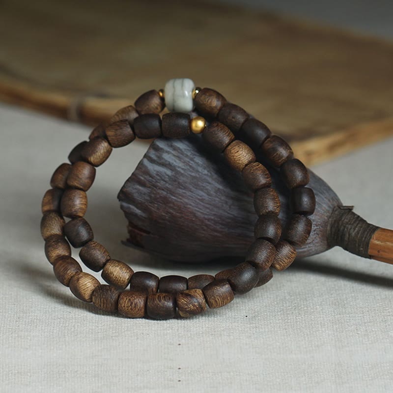 Bracelet spirituel double tour en bois d'agar et or 999 de 15 cm