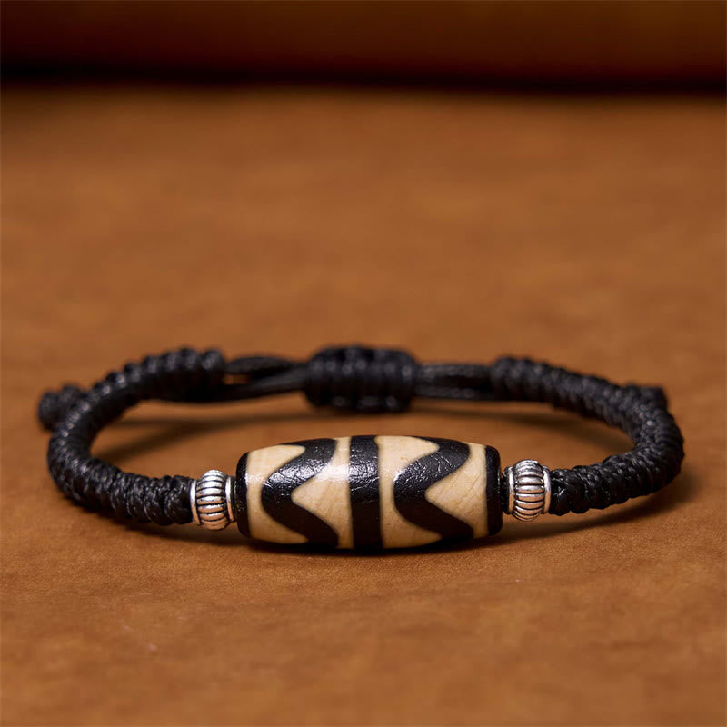 Unisex Spiritual Bracelet | Tibetan Nine-Eye and Three-Eyed Dzi Beads