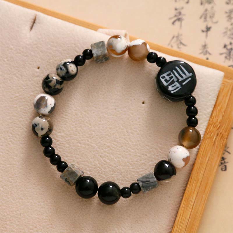 8mm Black Onyx Agate Bracelet with Fu Fortune Symbol