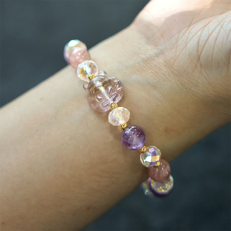 Bracelet de protection renard à neuf queues en cristal blanc et quartz fraise améthyste