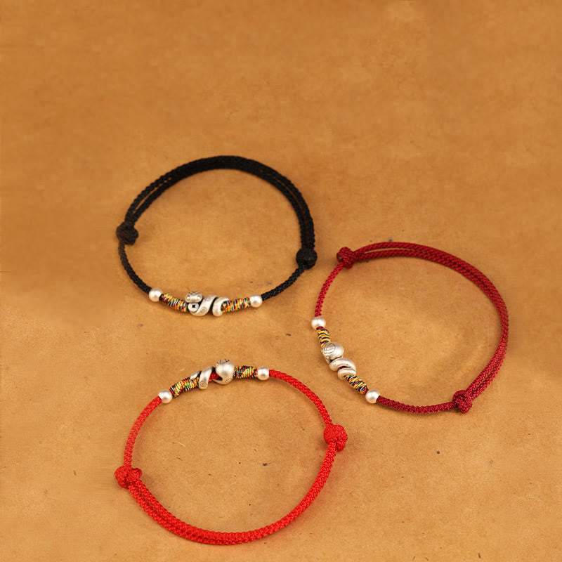 Bracelet de cheville serpent en argent sterling avec fil rouge