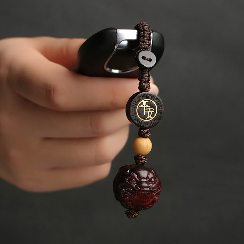 Porte-clés de protection Pixiu en bois de santal rouge à petites feuilles