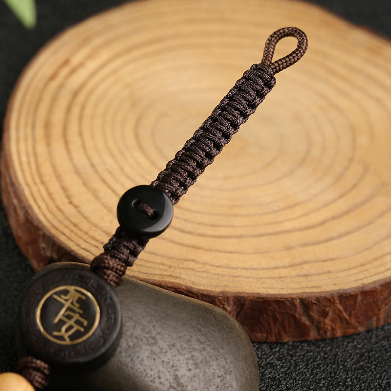Porte-clés de protection Pixiu en bois de santal rouge à petites feuilles
