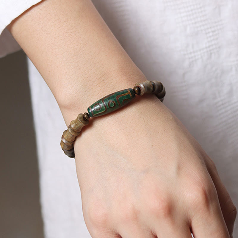 Nine-Eye Dzi Bead Green Sandalwood Spiritual Bracelet 14-16cm