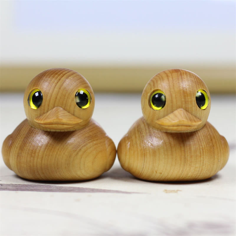 Thuja Sutchuenensis Wood Tiny Duck Statue for Prosperity & Purity