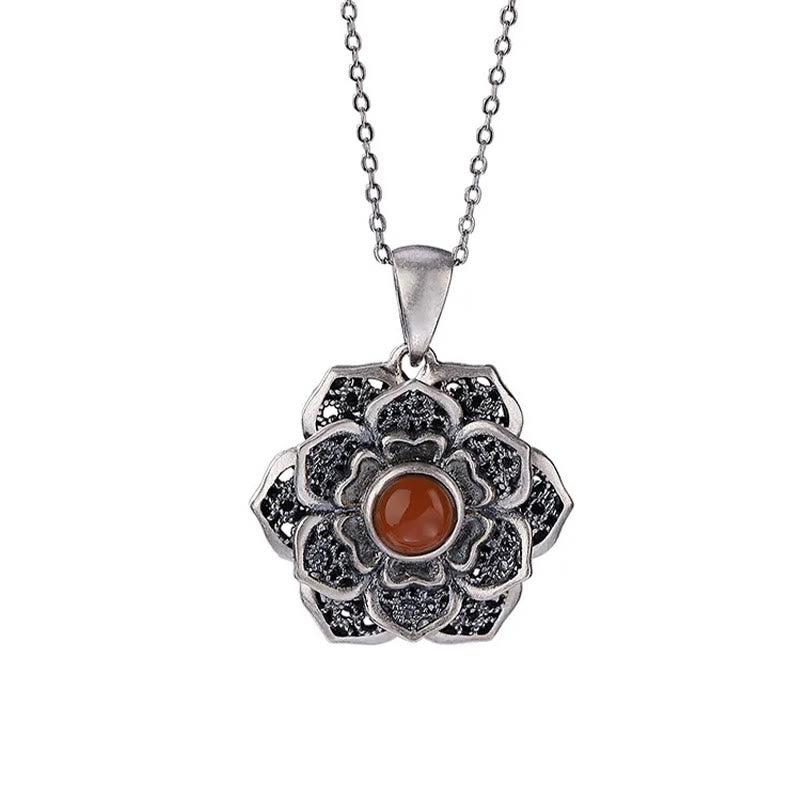 Collier Om Mani Padme Hum en cuivre et agate rouge pour la paix
