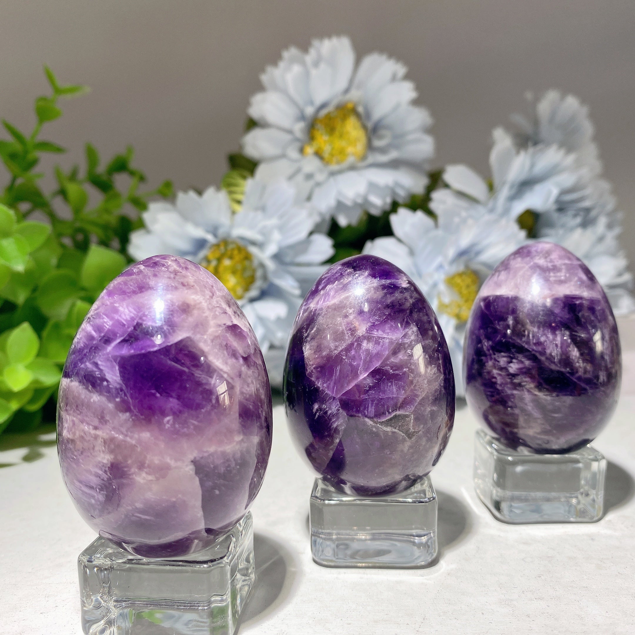 Oeuf en cristal d'améthyste de 2,0 pouces pour la guérison et la méditation