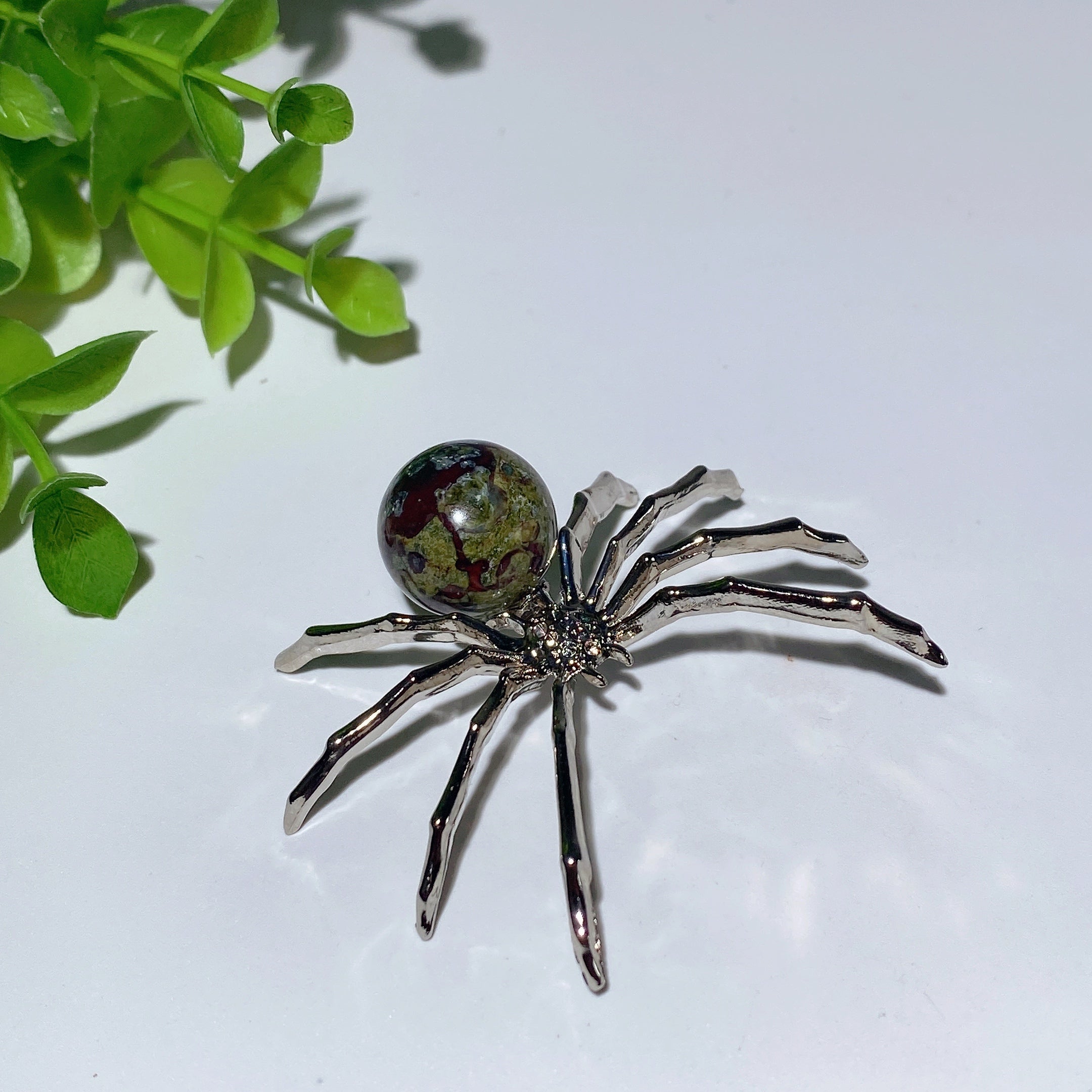 Figurine d'araignée en cristal mixte de 5 cm avec corps en pierre précieuse polie