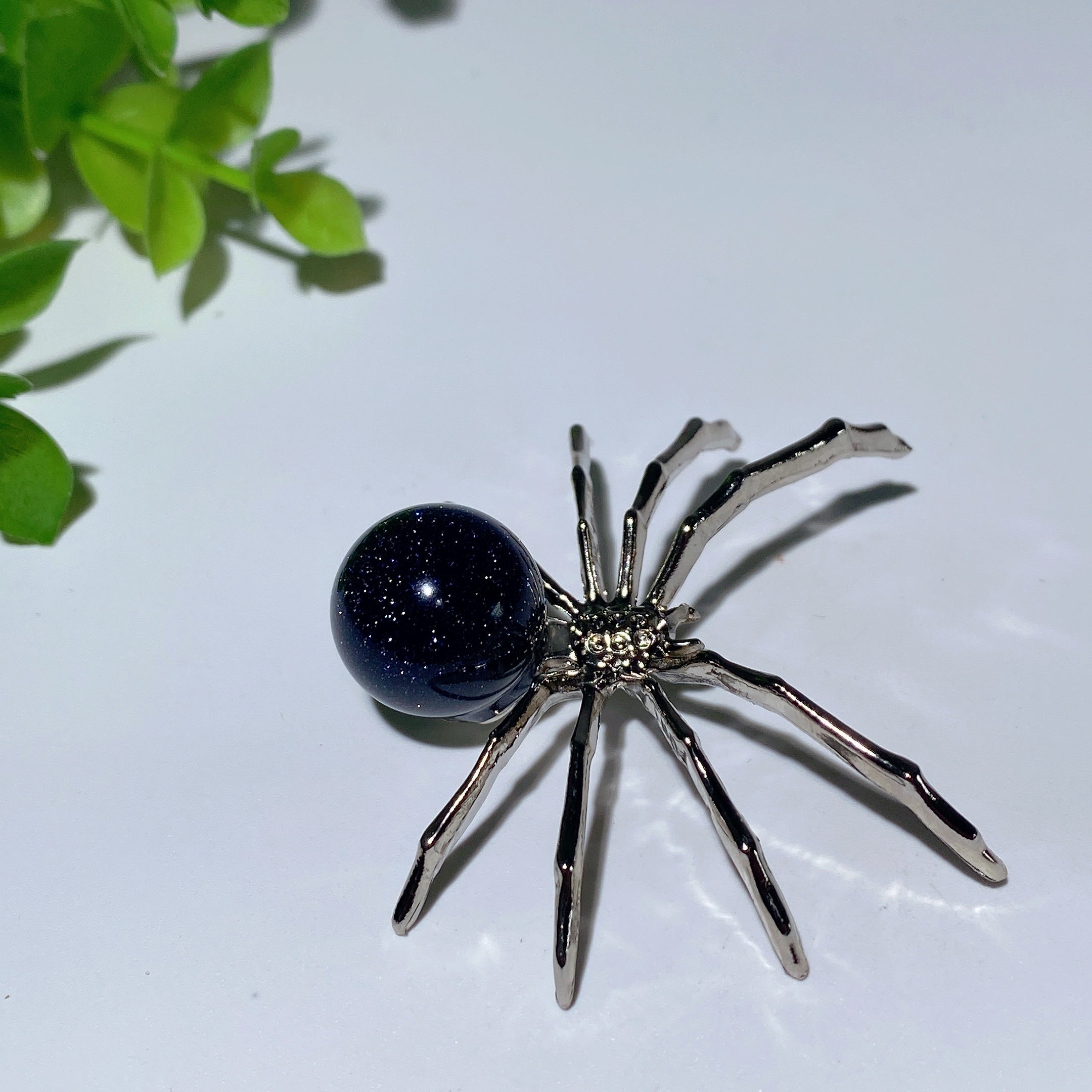 Figurine d'araignée en cristal mixte de 5 cm avec corps en pierre précieuse polie
