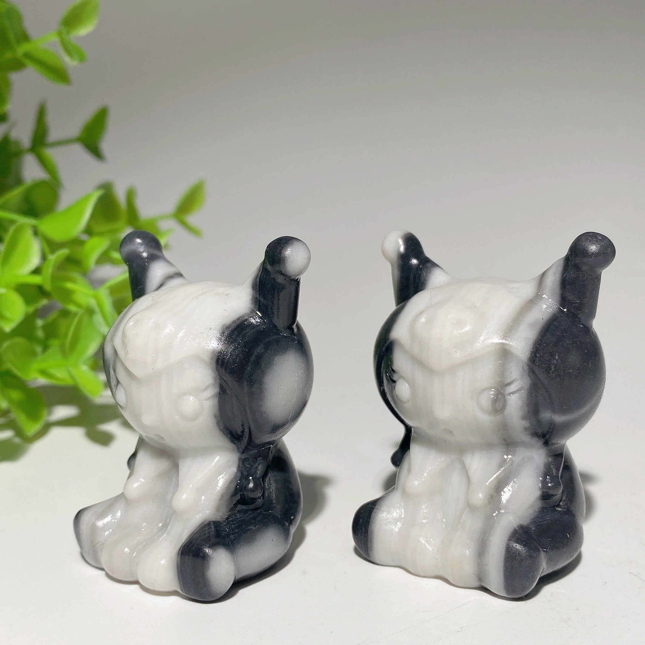 2.0 inch Taiji Stone Kuromi Carving Crystal Figurine