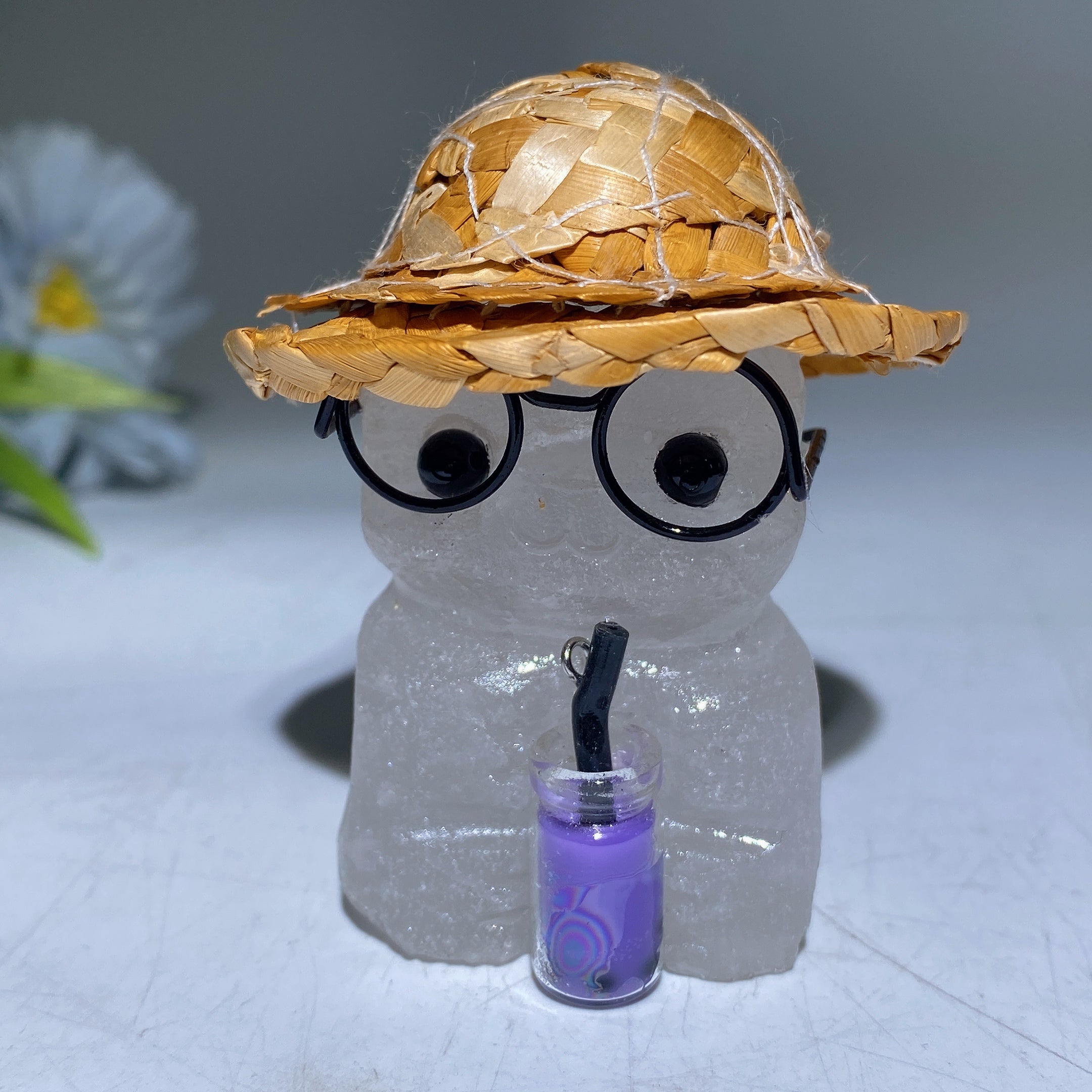 2.1-2.7 in Crystal Child Carving with Straw Hat Healing Figurine