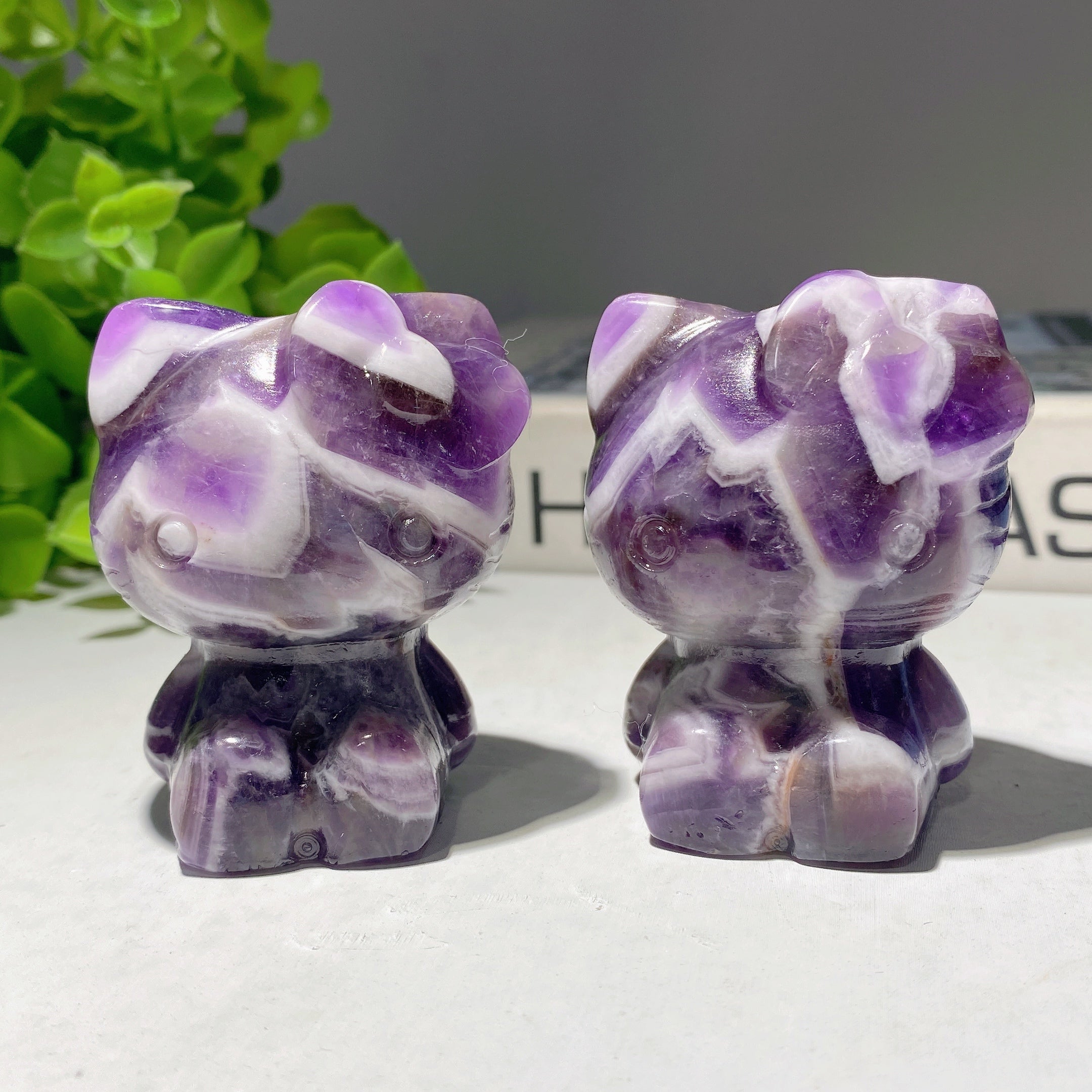 2.25in Amethyst Crystal Figurine Cat Carving Healing Energy