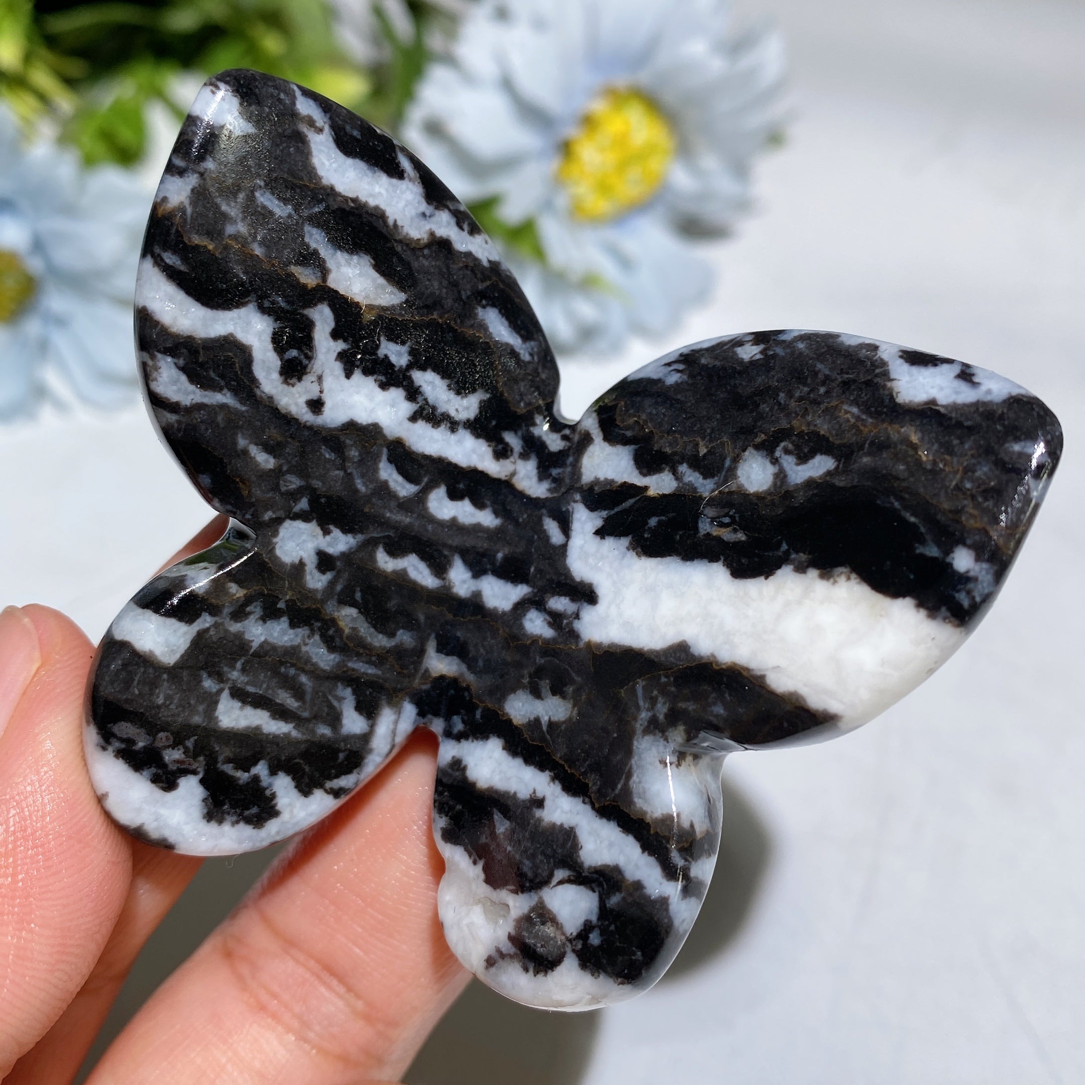 2.3-2.5" Hand Carved Crystal Butterfly Animal Figurine
