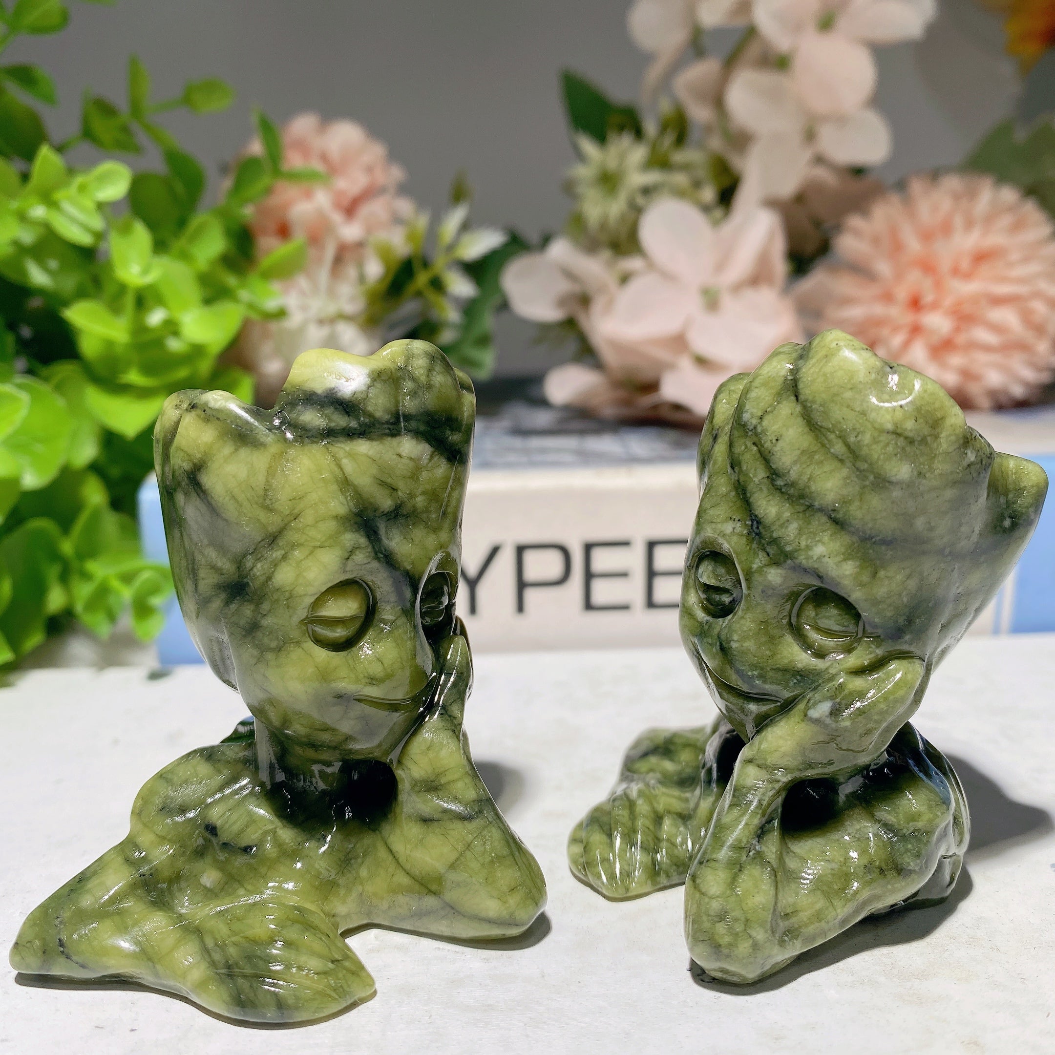 2.3 Inch Serpentine Crystal Figurine Carving for Healing