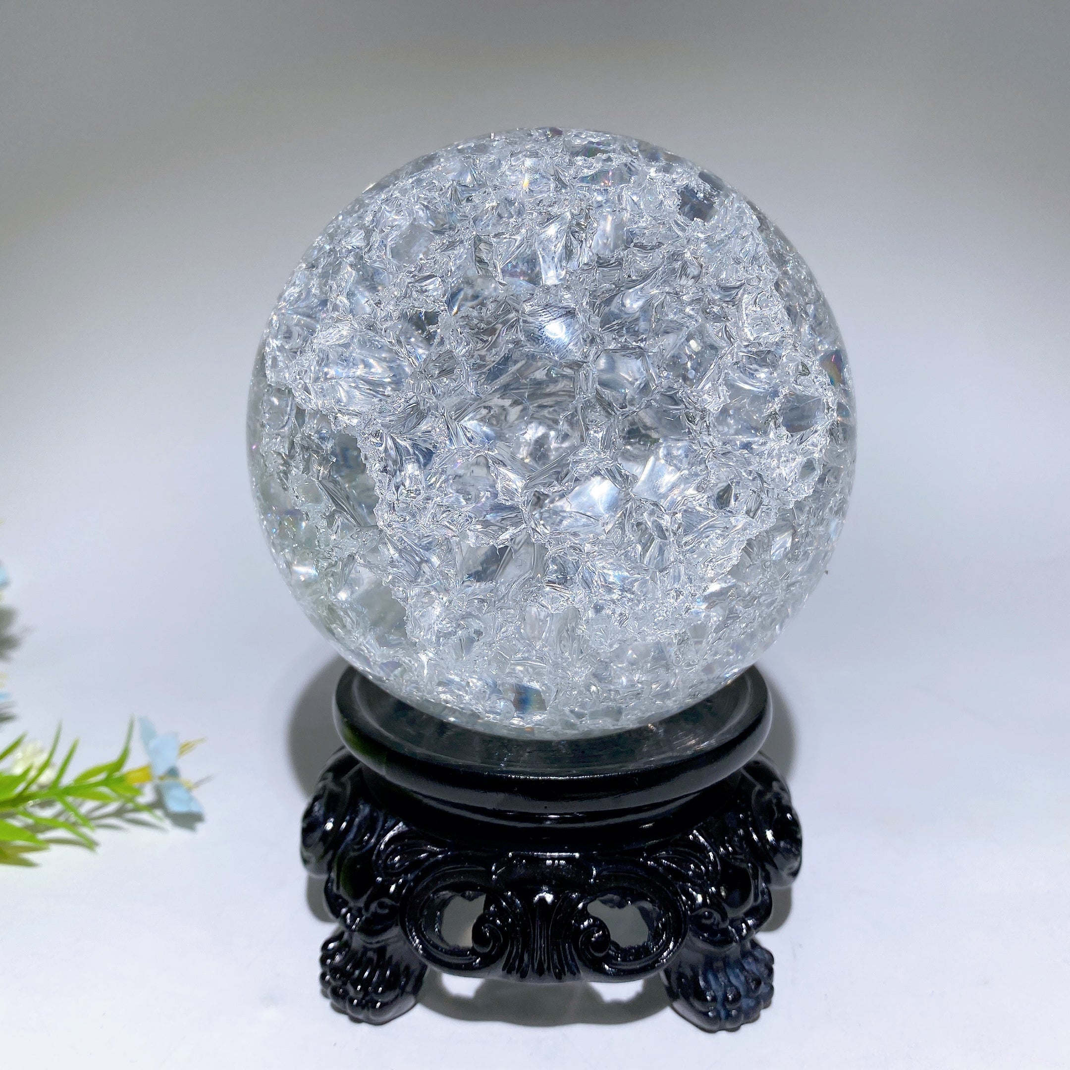 2-4 inch Crack Glass Crystal Sphere for Spiritual Healing