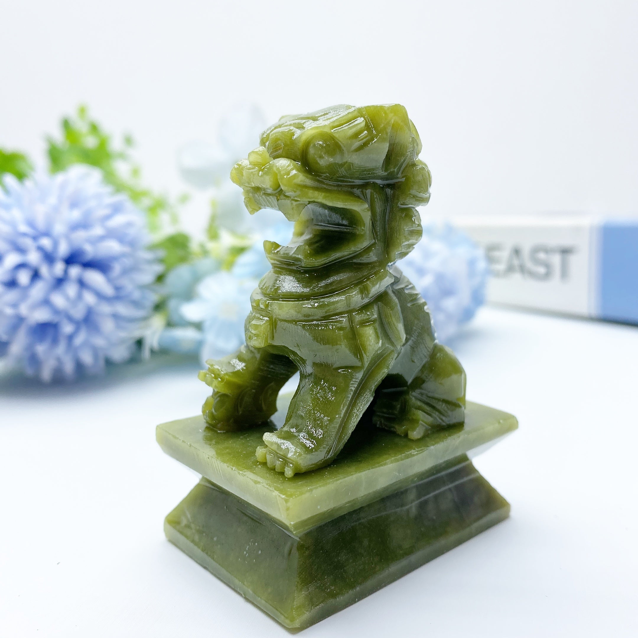 2.8-inch Serpentine Lion Crystal Animal Figurine
