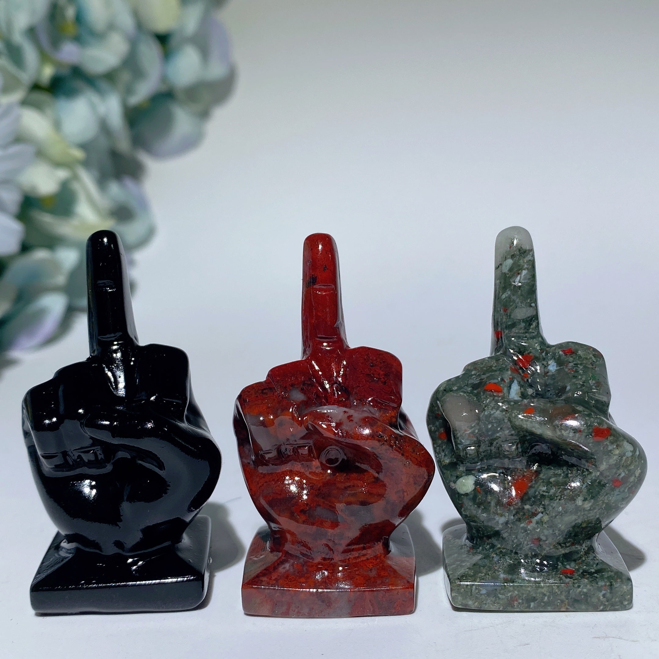 2-inch Mixed Crystal Middle Finger Carving Figurine