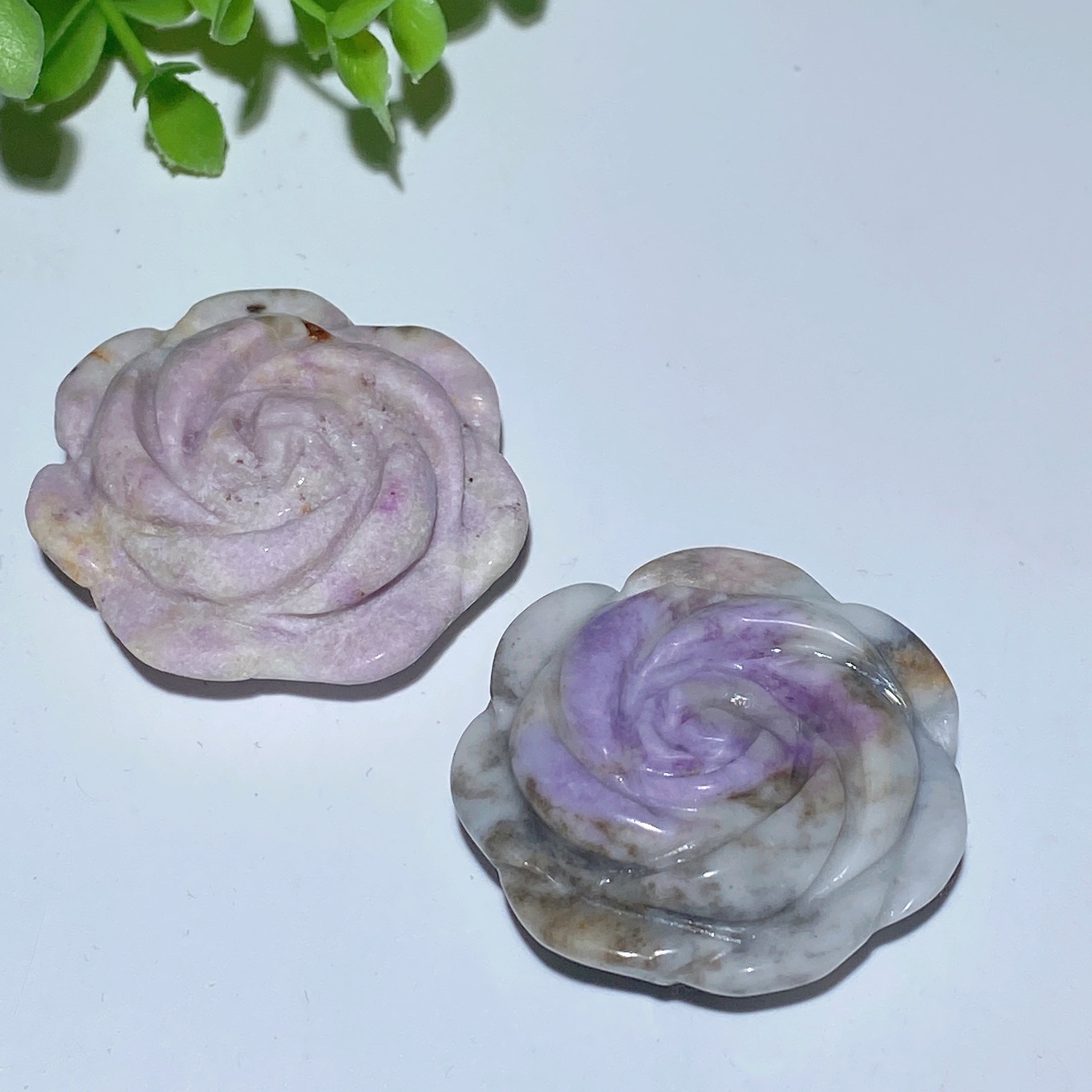2-Inch UV Reactive Hackmanite Flower Crystal Carving