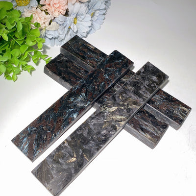 Baguette de guérison en cristal d'astrophyllite de 20 à 30 cm pour l'équilibre énergétique