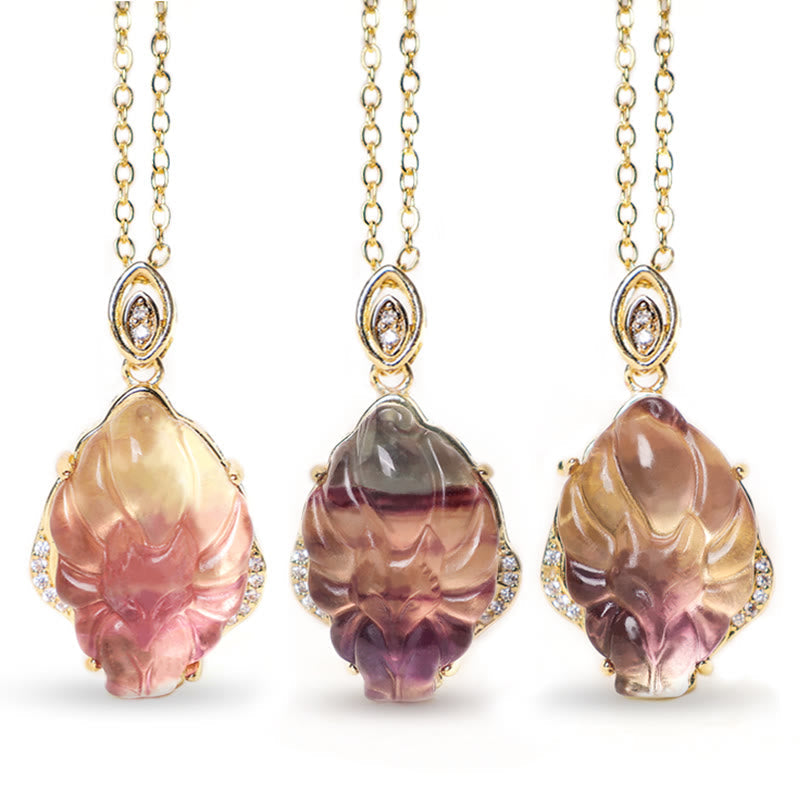 Collier de protection en fluorite de 20 mm avec renard à neuf queues