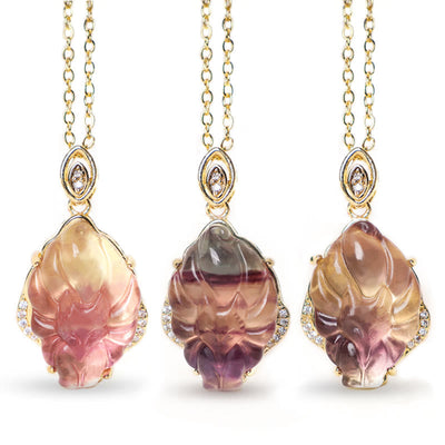 Collier de protection en fluorite de 20 mm avec renard à neuf queues
