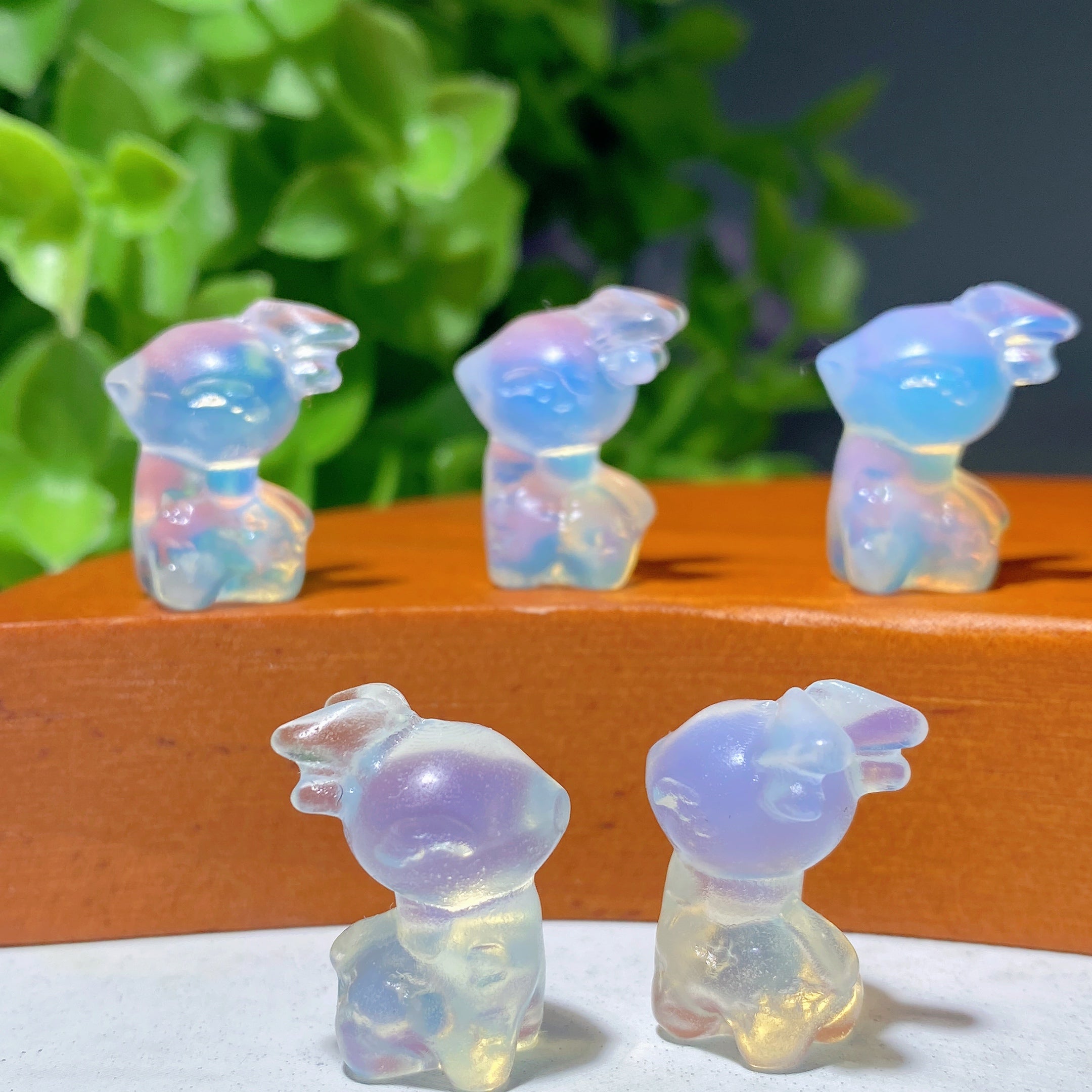 20mm Opalite Crystal Figurines for Healing and DIY Jewelry