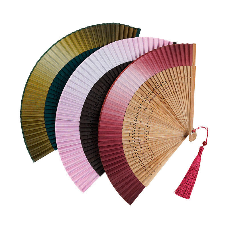 Éventail pliable en bambou de 21,5 cm avec motif gravé creux dégradé
