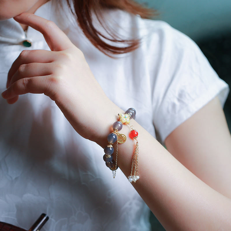 8mm Gray Agate Fu Character Balance Bracelet