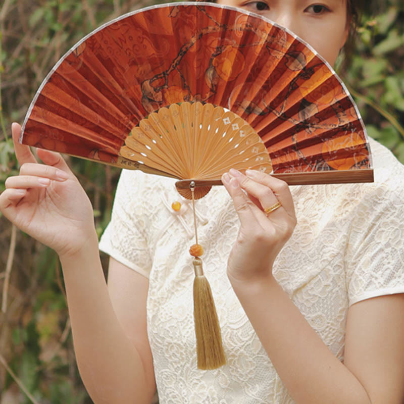 Éventail chinois pliable de 21 cm en soie Xiangyunsha et bambou