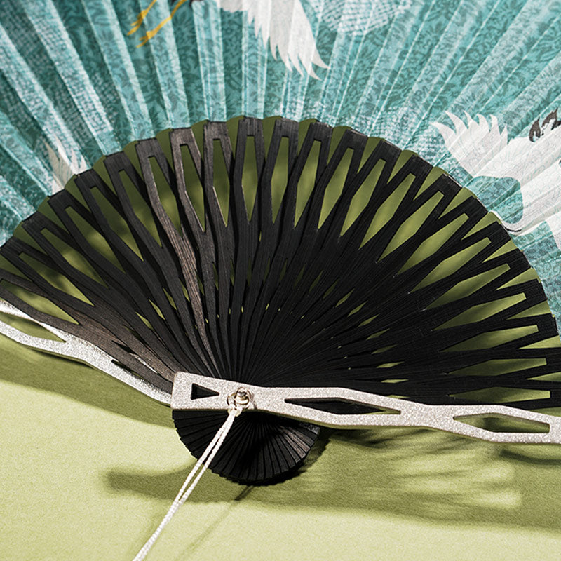 Éventail chinois pliable de 22,5 cm | Éventail en bambou et soie Blue Crane