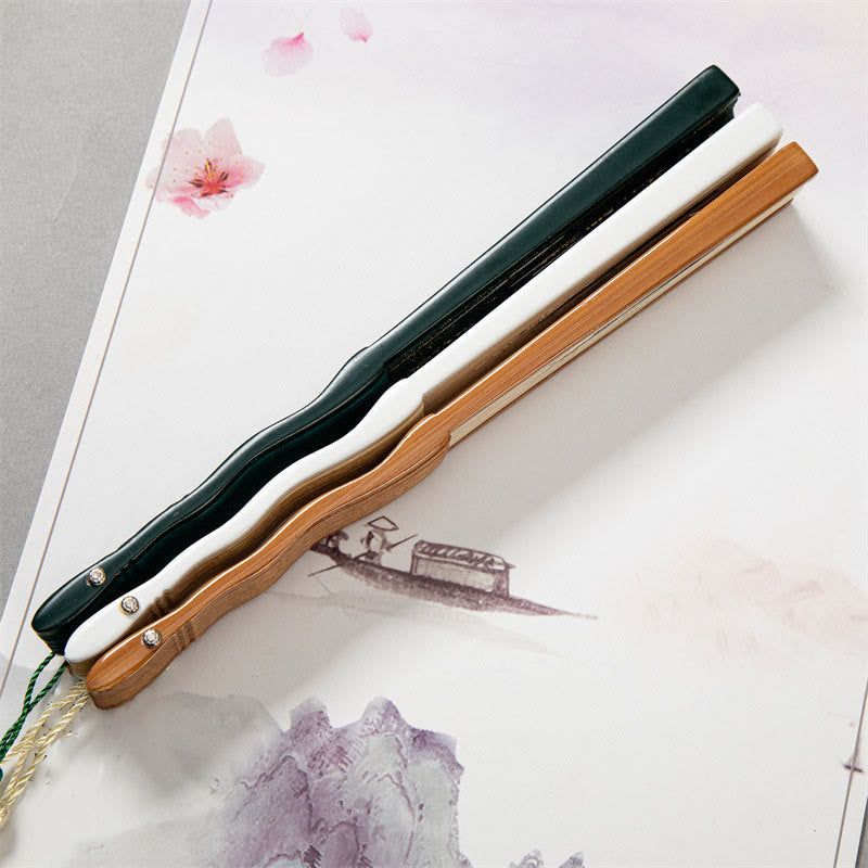 Éventail chinois pliable en soie et bambou, 22 cm, motif grue blanche