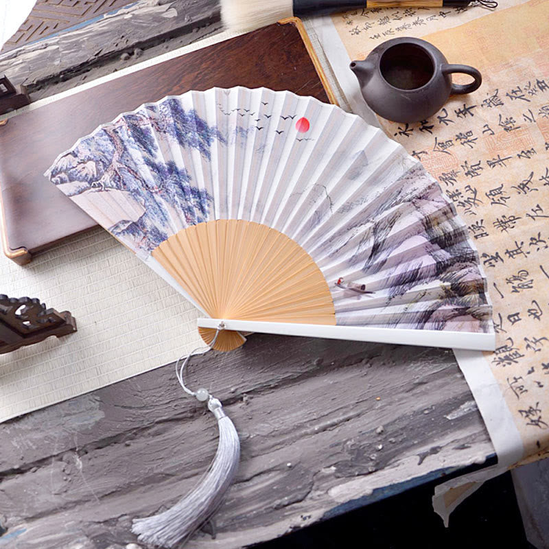 Éventail chinois pliable de 23,3 cm, motif lotus, peinture à l'encre, avec cadre en bambou