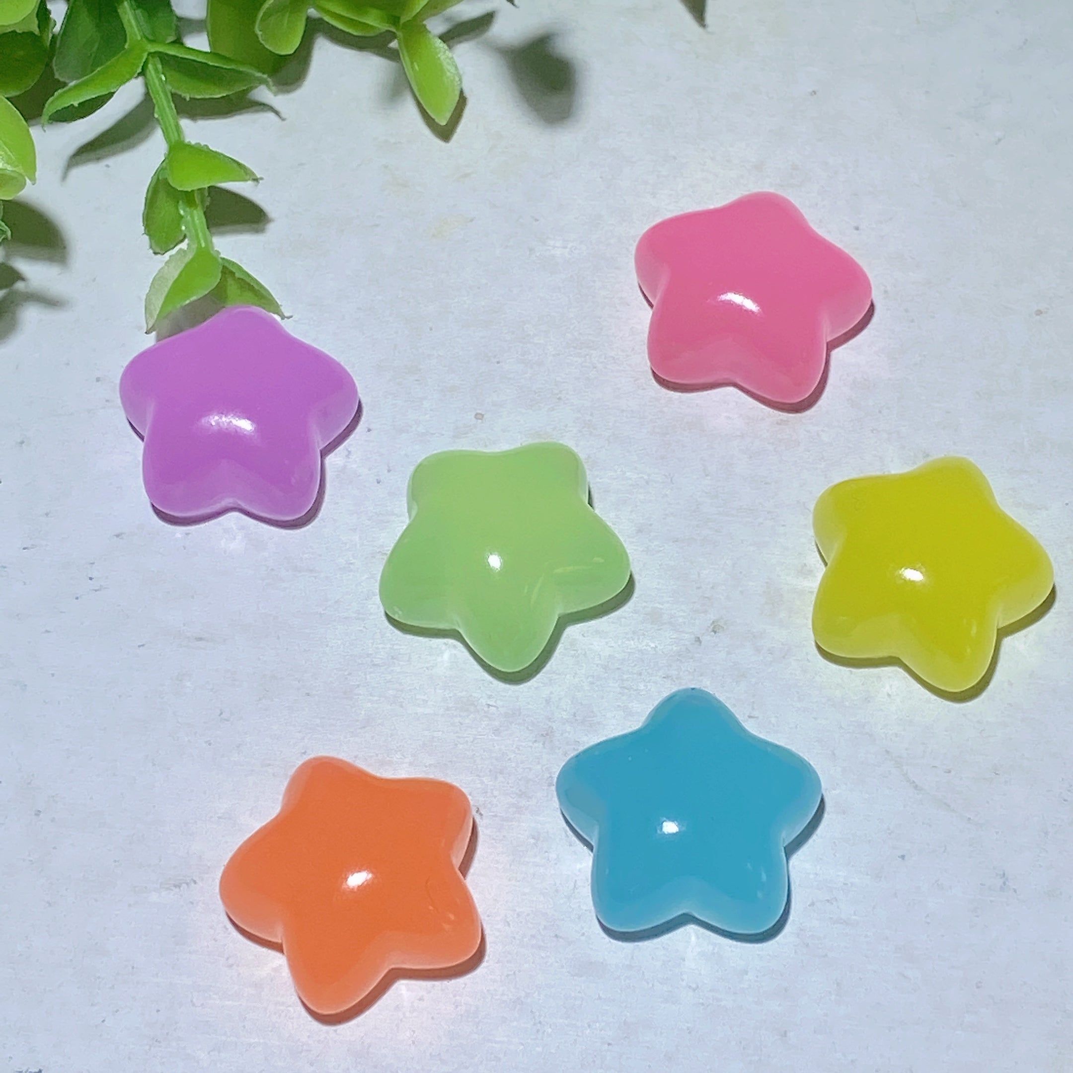 25mm Colorful Crystal Star Carvings for Healing & Chakra