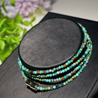 Collier de guérison spirituelle en cristaux mixtes de 2 mm avec boucle magnétique