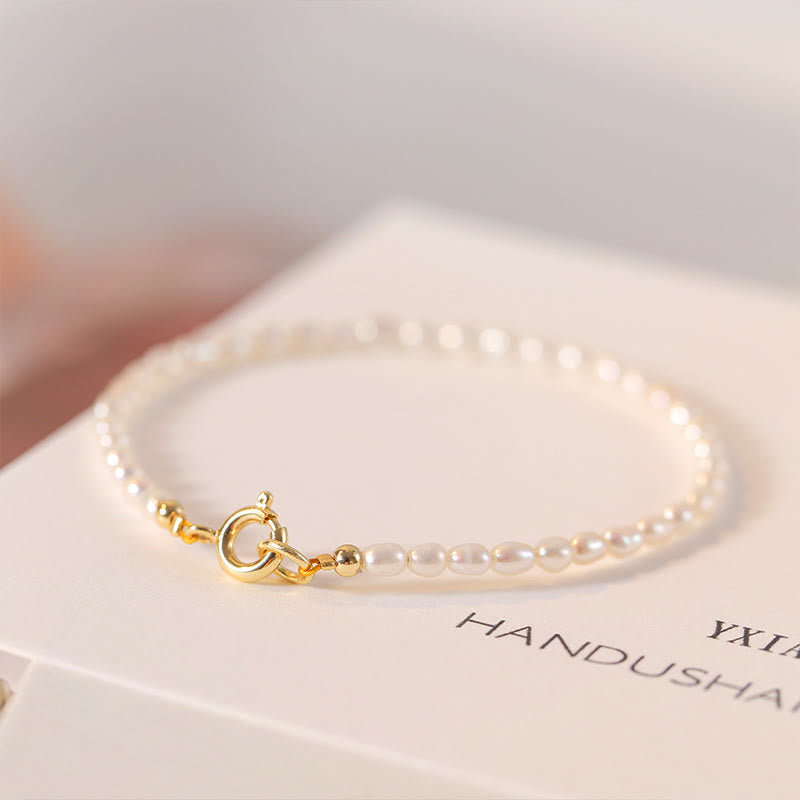Bracelet Sagesse en perles naturelles de 2 mm et plaqué or 14 carats