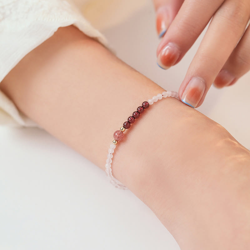 Bracelet de guérison en quartz rose, grenat et quartz fraise de 2 mm