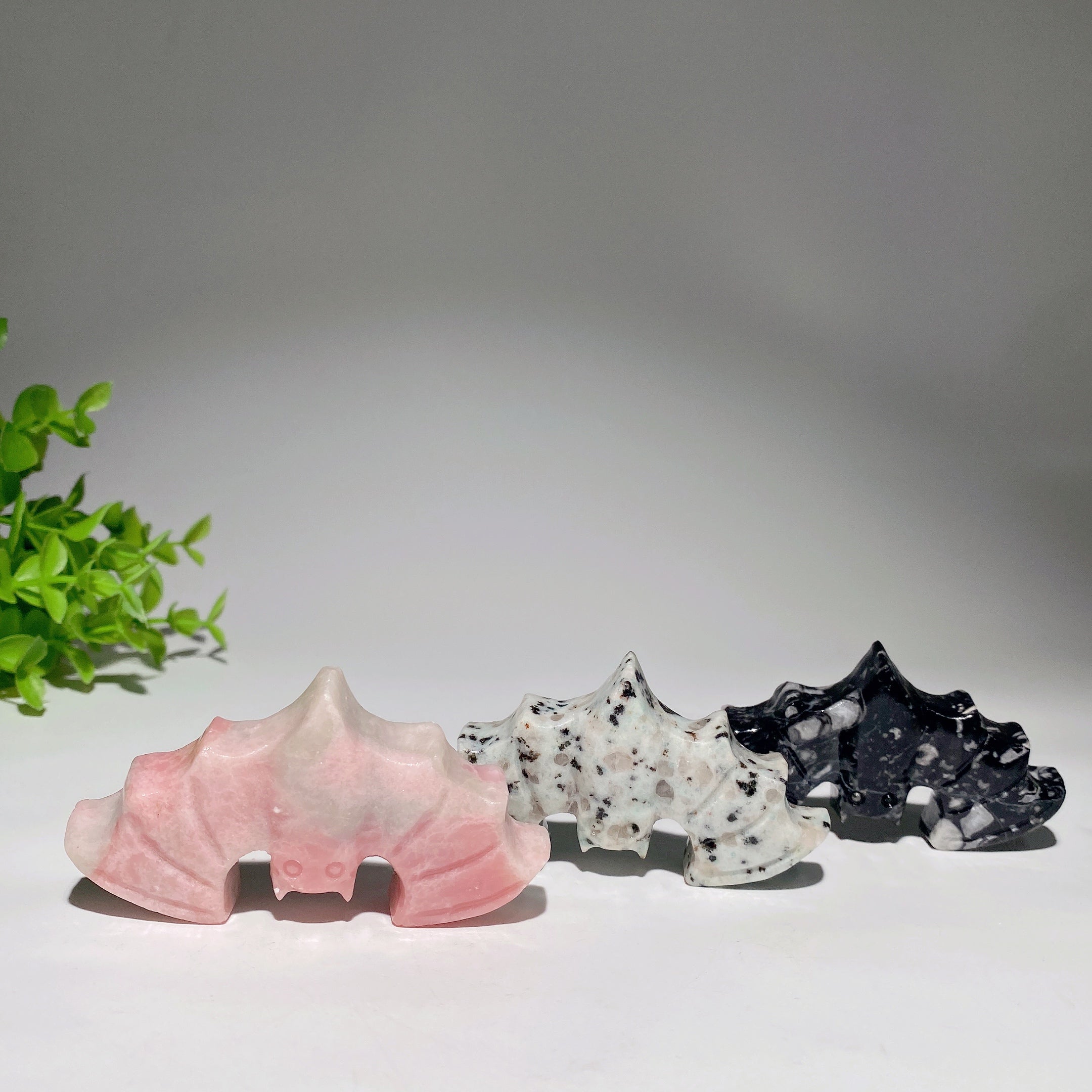 Sculptures de chauve-souris en cristal mixte de 3,1 pouces pour la guérison et l'énergie