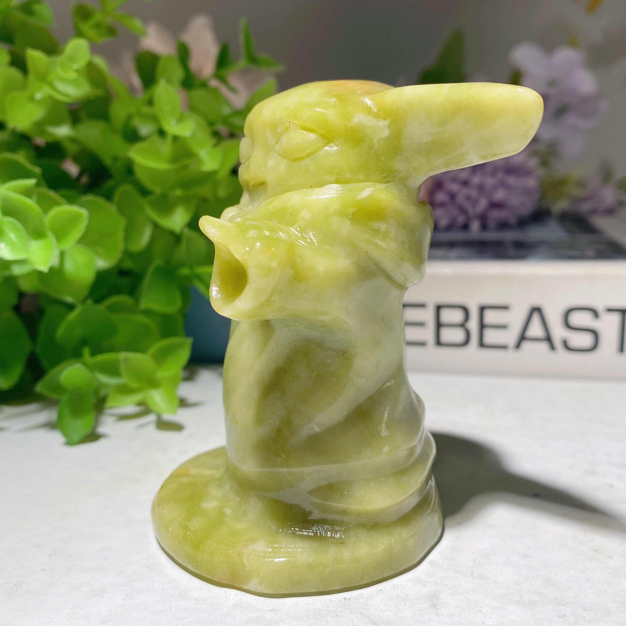 3.1-inch Serpentine Crystal Figurine for Healing