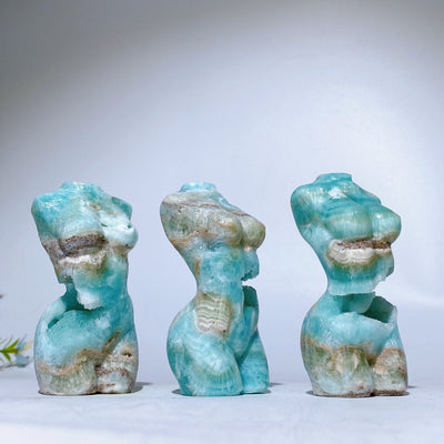 Figurine en cristal d'hémimorphite de 3,2 pouces sculptée pour la guérison