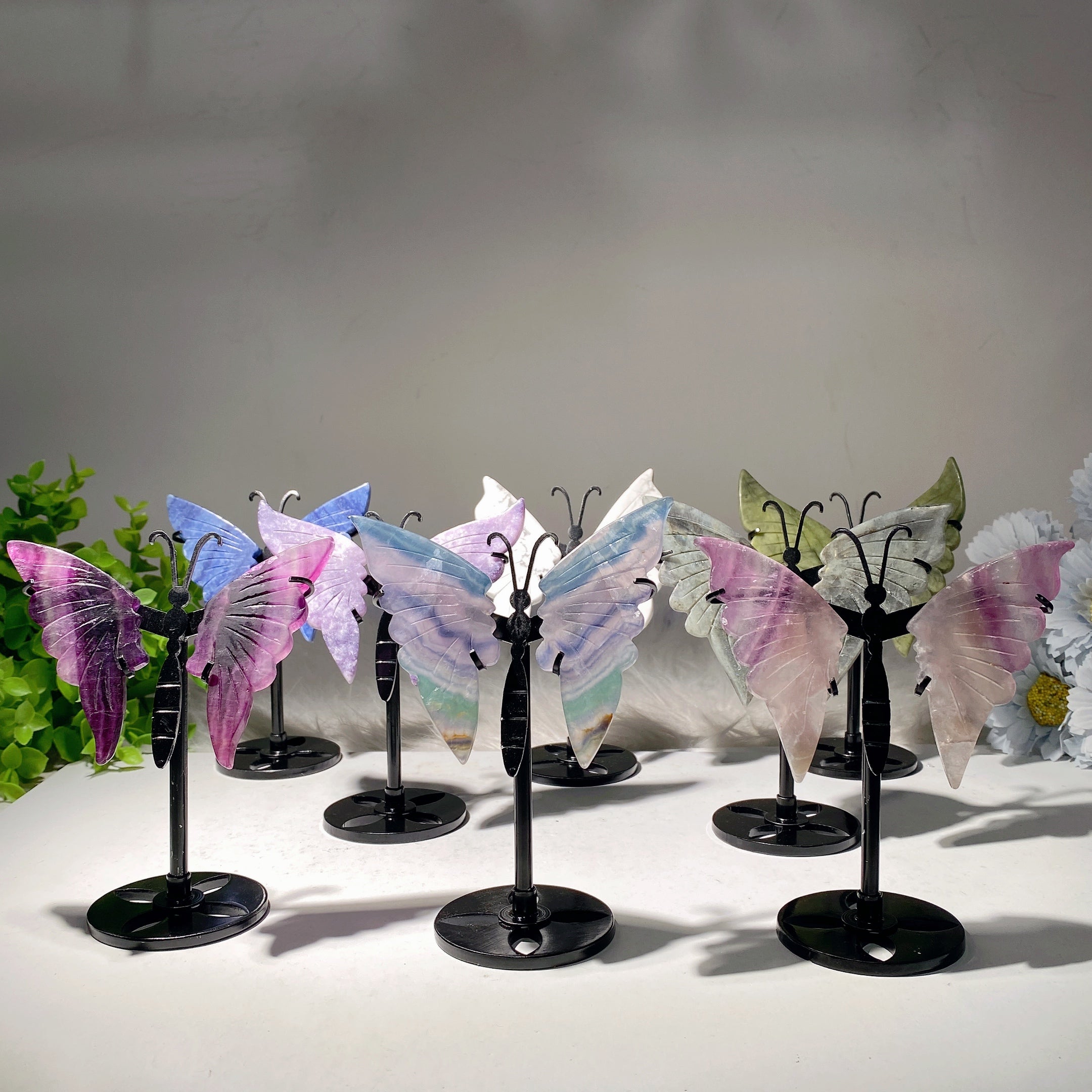 3.5-inch Mixed Crystal Butterfly Wings Carving with Stand