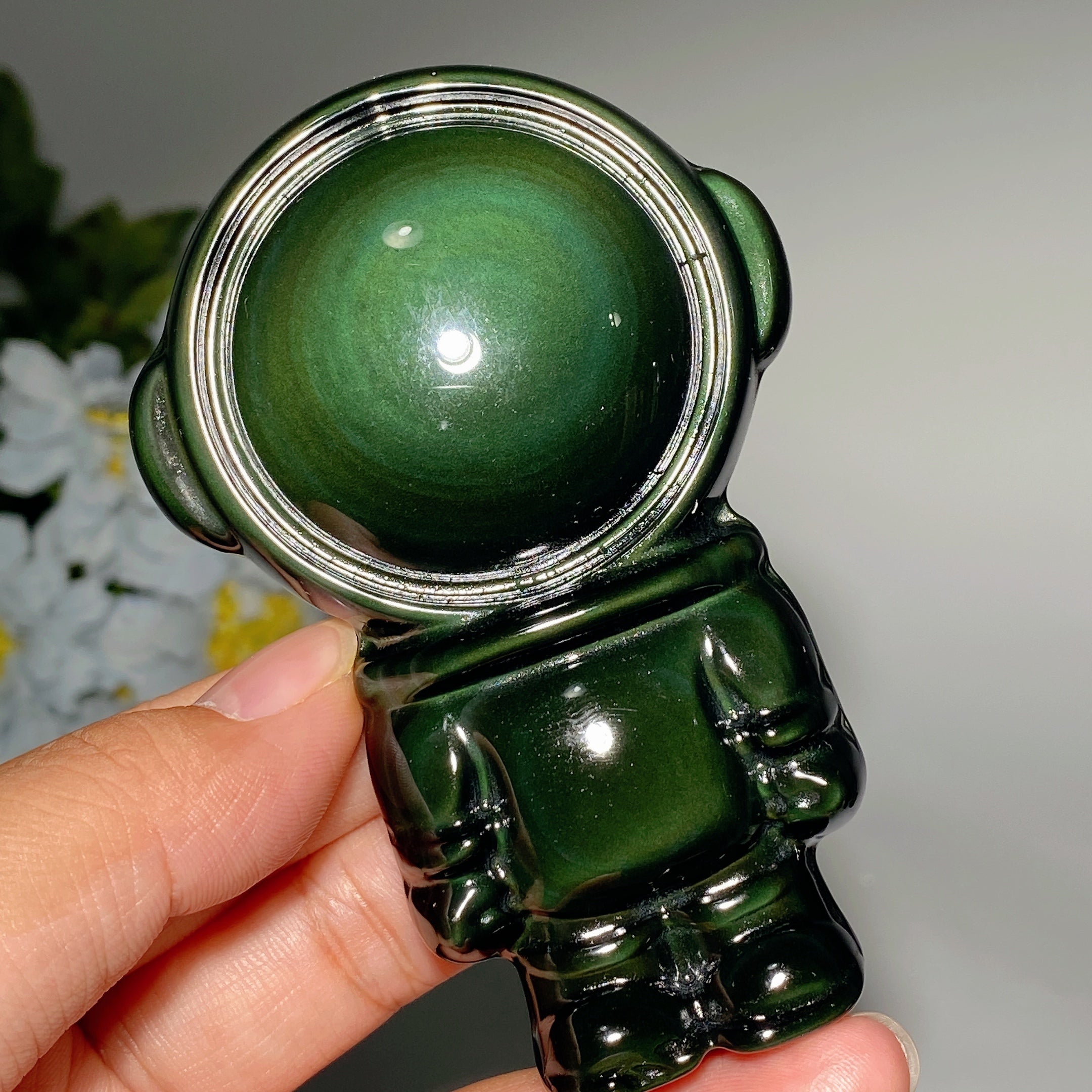 Figurine d'astronaute en cristal d'obsidienne arc-en-ciel de 9,4 cm pour la guérison