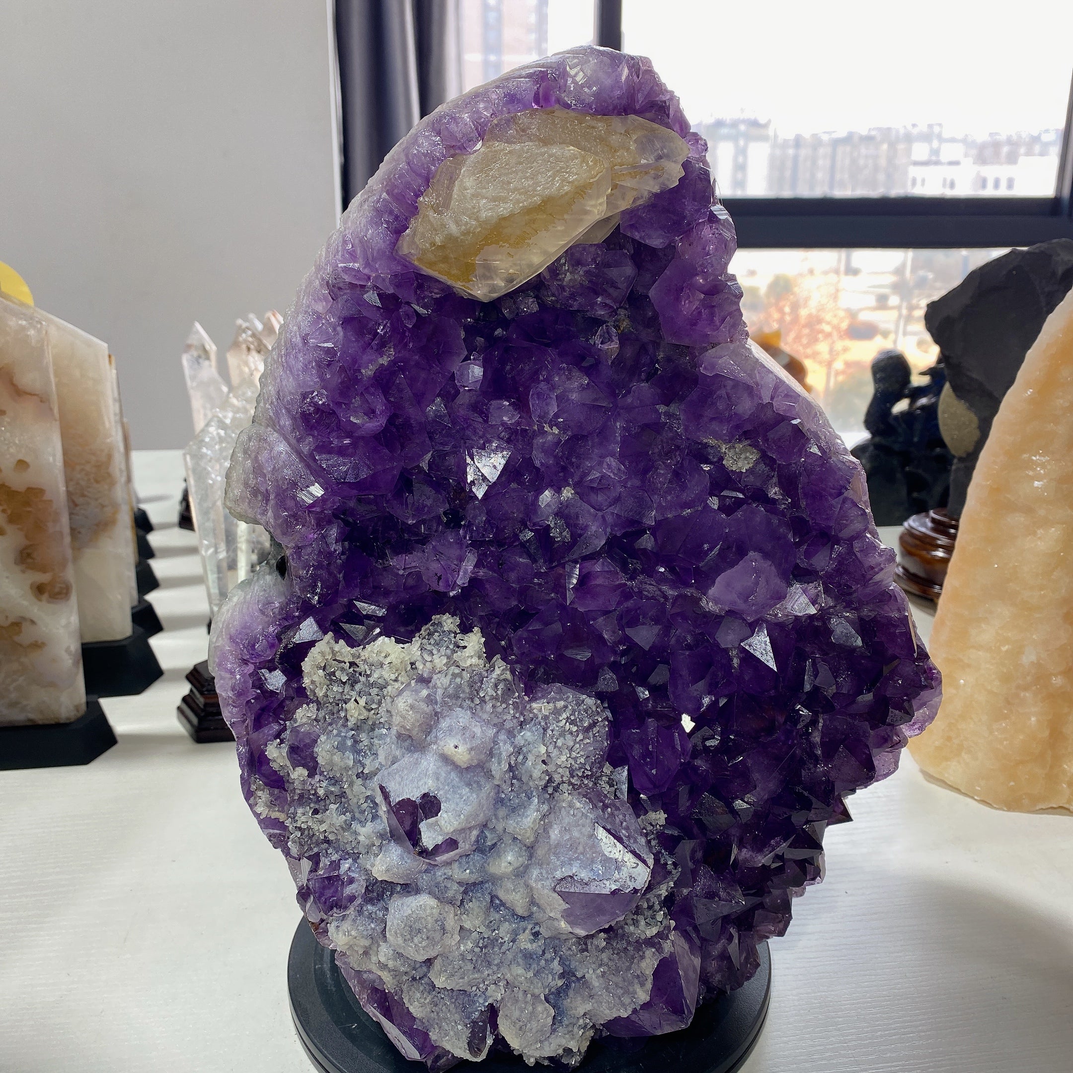 36cm Amethyst Crystal Figurine Kong Kim Carving